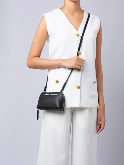 MARC JACOBS | Bold SLG Small Crossbody Pouch Bag in BLACK